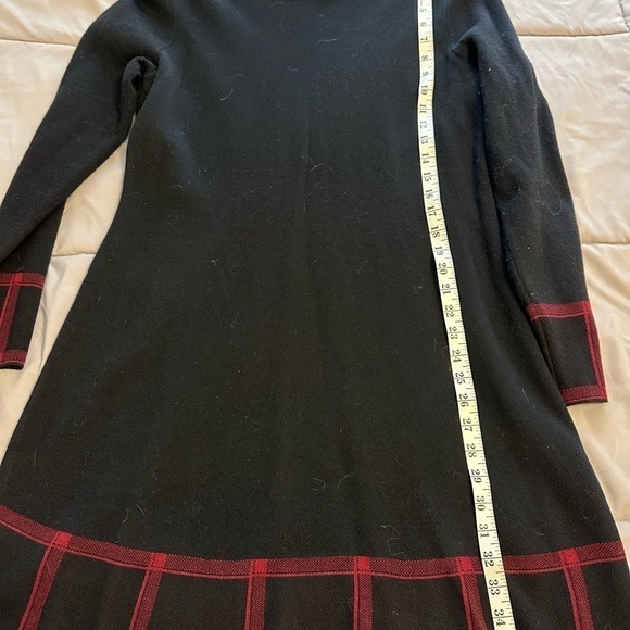 NWT Cynthia Rowley Black Sweater Dress Large Red Accents - Picture 5 of 7
